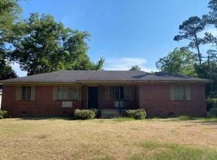 209 W Lemon St, Fitzgerald, GA 31750