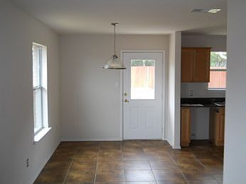 4th image of 1626 Canary Island Ct
