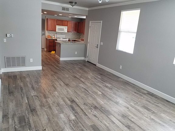 2nd image of 4800 Westlake Pkwy Unit 401