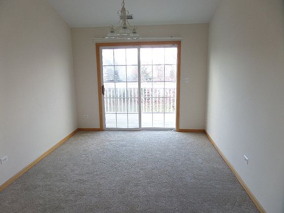4th image of 2611 Cedar Glade Dr Unit 202