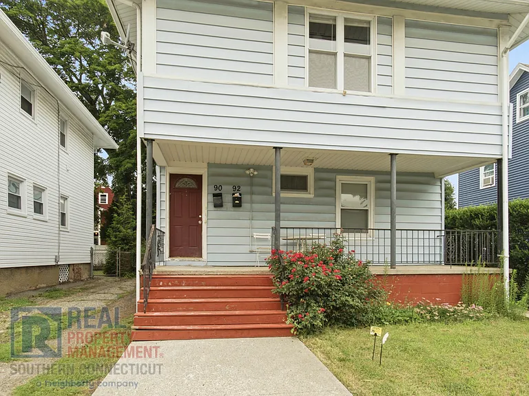 92 Aldine Ave #2 — Photo 3