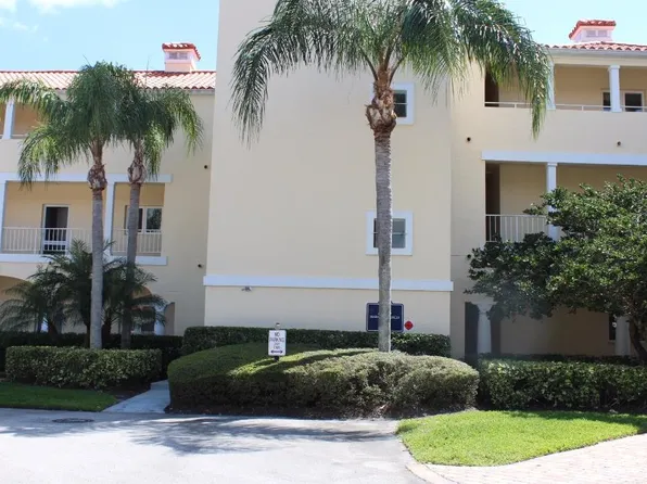 5045 Harmony Cir Unit 25, Vero Beach, FL 32967