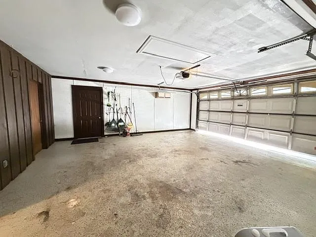 3185 Knox McRae Dr — Photo 7