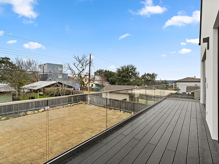 2915 Chisholm Trl — Photo 35