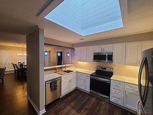 1st image of 207 Sound Ct #207