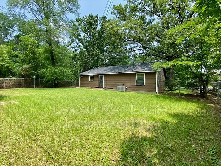 629 David Dr — Photo 15