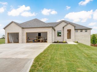 1701 N Waterstone Ave, Springfield, MO 65802