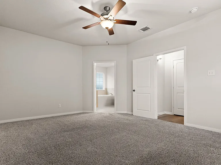 7101 McGregor Loop — Photo 8