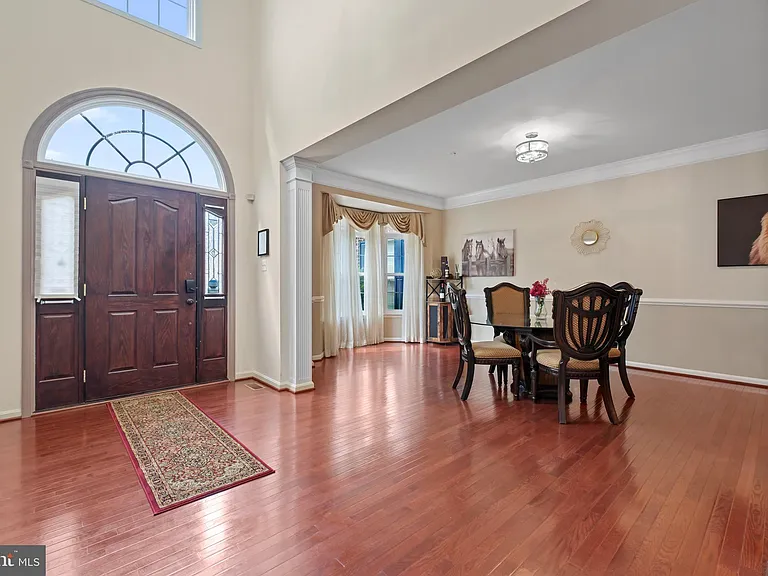 11810 Tregiovo Pl — Photo 5