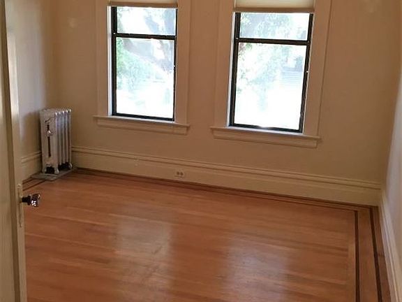 2nd image of 183 Parnassus Ave #B