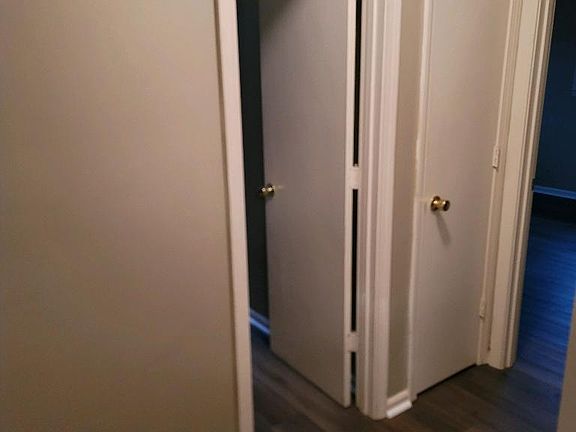 4th image of 428 S 4th St #4