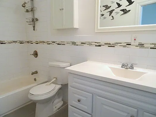 Rented by Keller Williams NYC | media 23