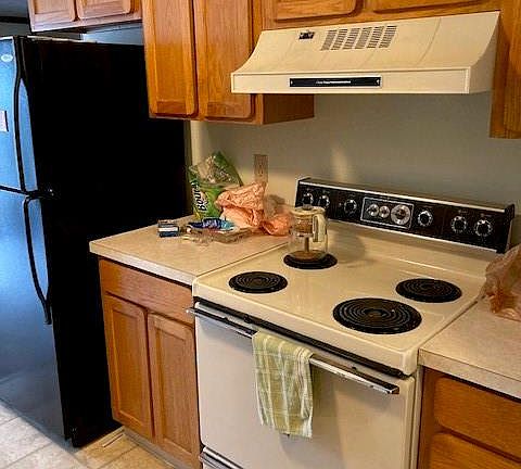 4th image of 1440 Cedarwood Dr #24G