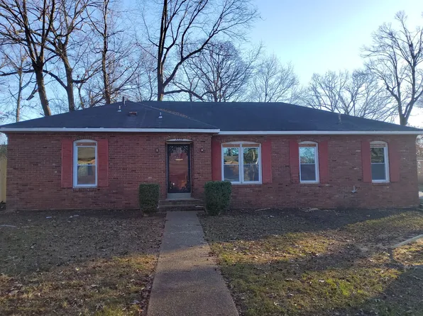 3270 Fairbanks St, Memphis, TN 38128