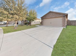 12266 Stratsburg, San Antonio, TX 78252