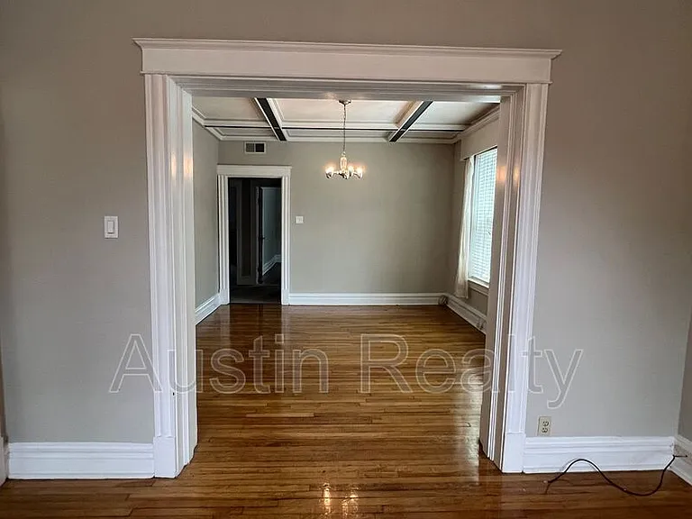3901 Hartford St #2F — Photo 8