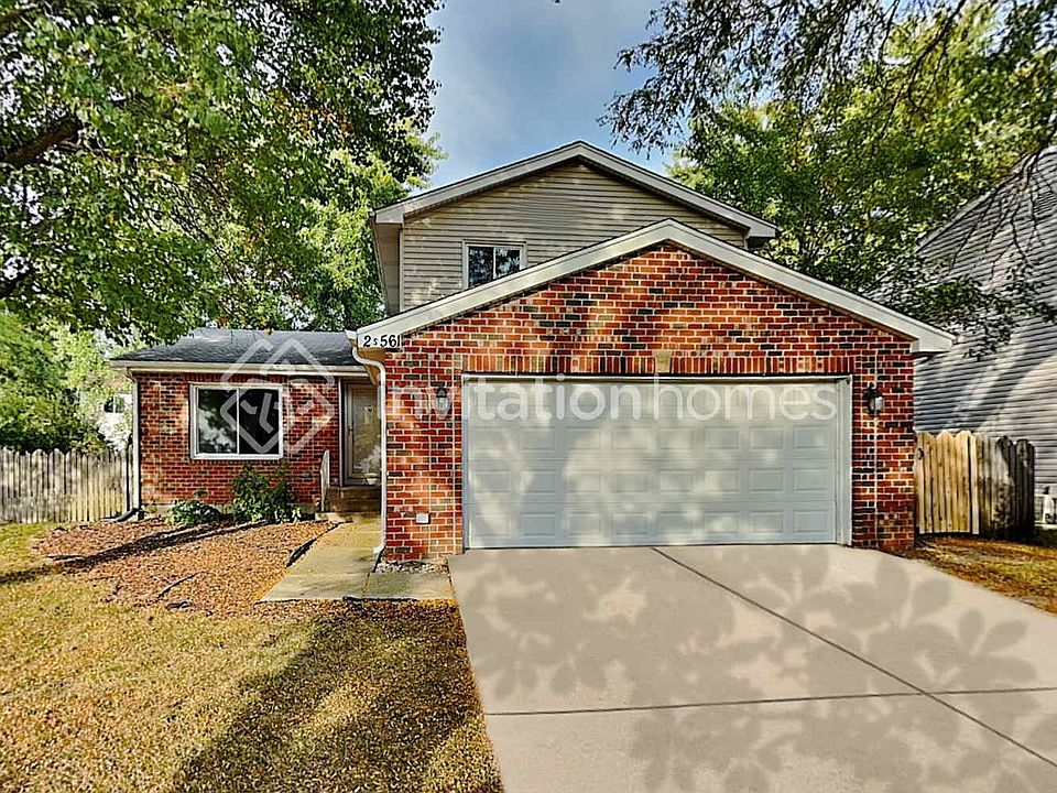 1st image of 2S561 Cynthia Dr