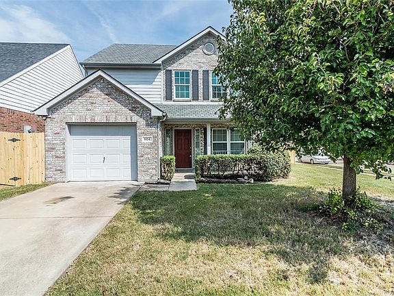 2nd image of 604 Dielman Dr