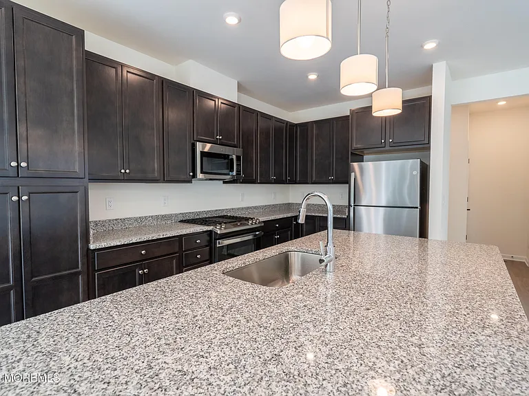 301 Holland Dr — Photo 12