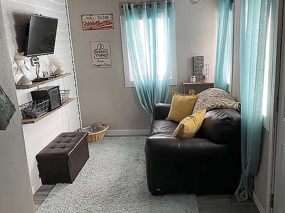 Bonus room