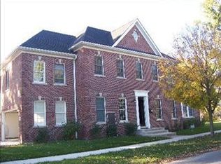 428 S Rex Blvd, Elmhurst, IL 60126