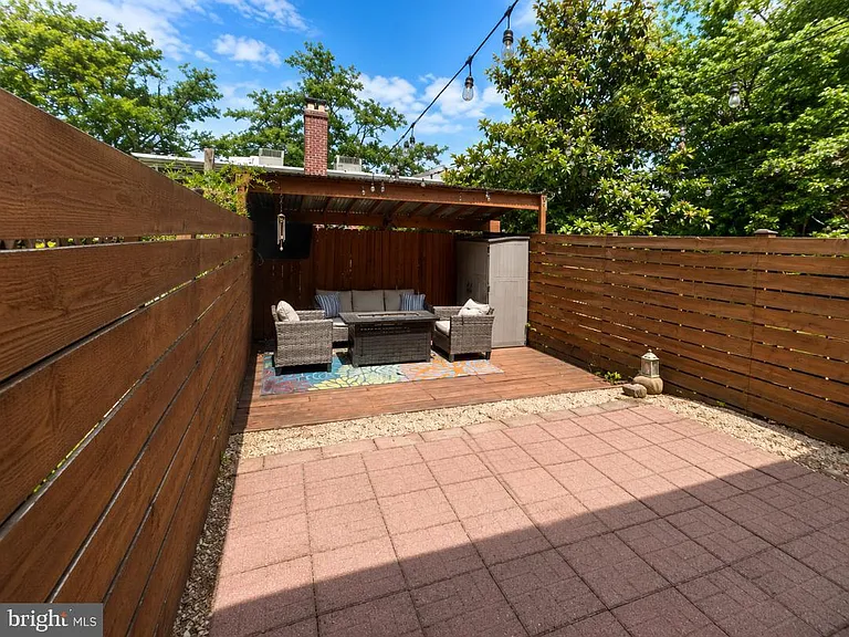 223 Burgess Ave — Photo 9