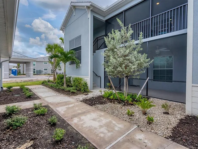 14224 Heirtage Landing Blvd #921 — Photo 29
