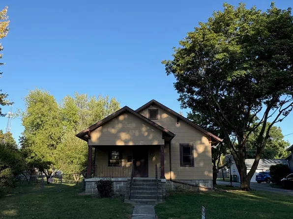 709 S East St, Lebanon, IN 46052