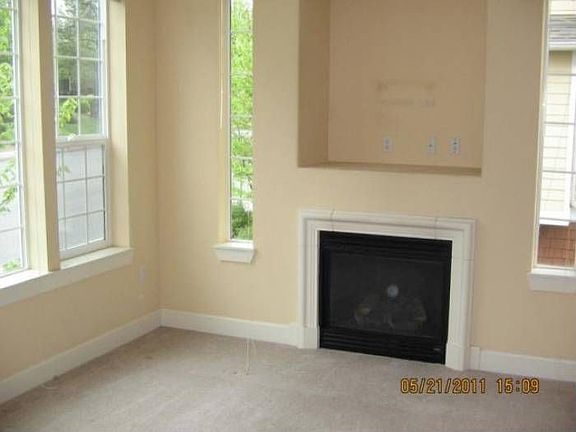 5th image of 11023 SE 240th St Unit B1