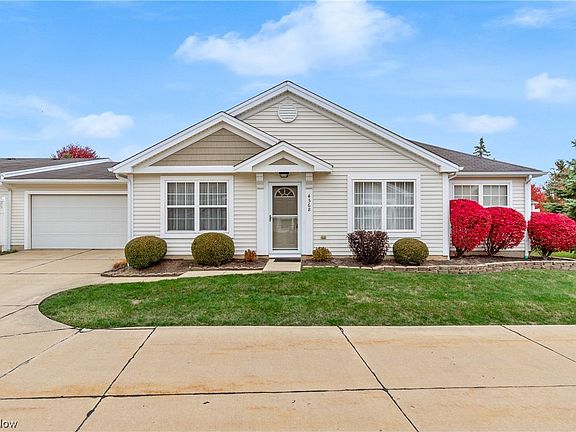 2nd image of 4568 Grand Teton Dr