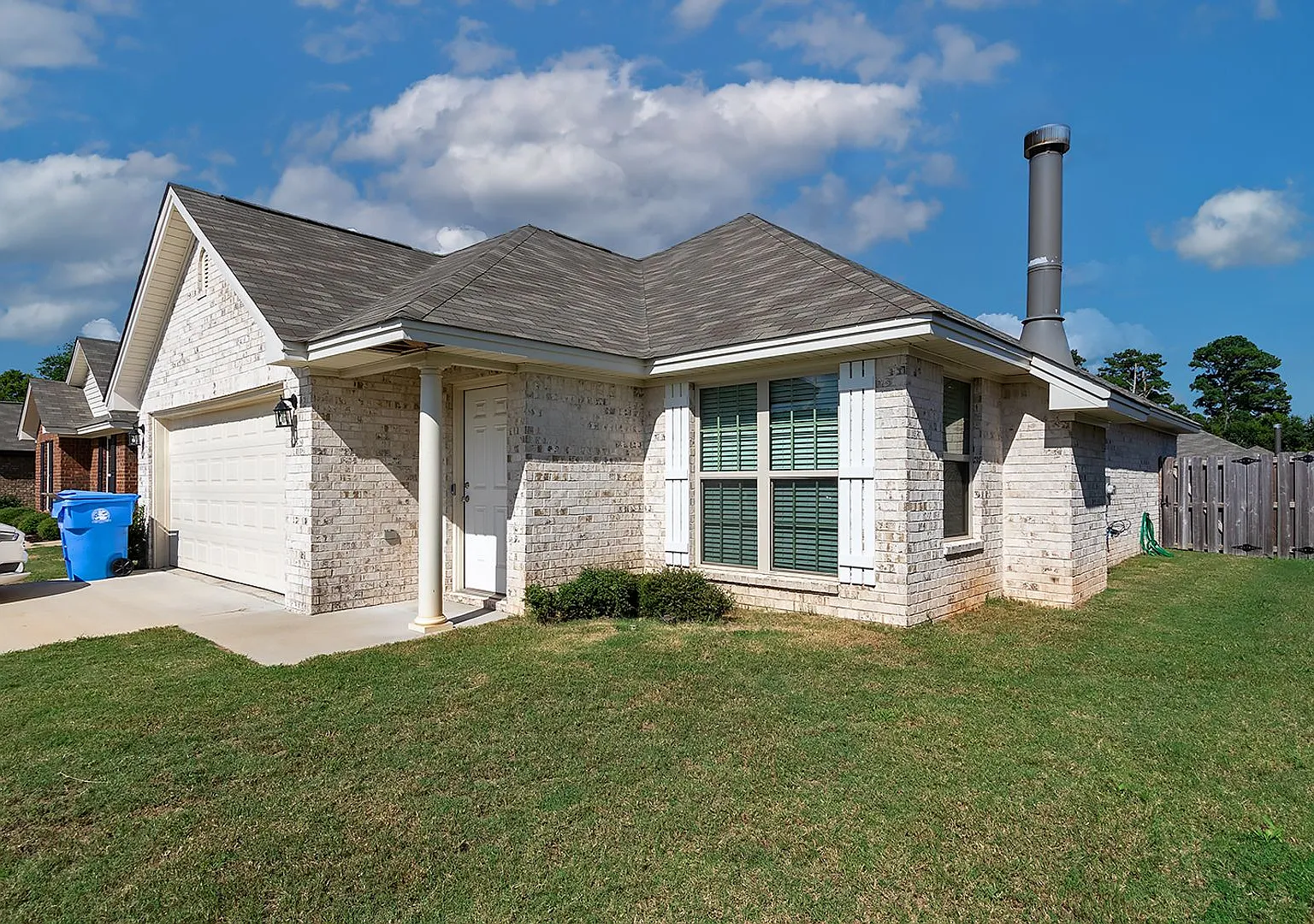 Home for rent in The Oaks of Buena Vista — Photo 2