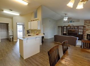 1676 Beachside Dr, Pensacola, FL 32506