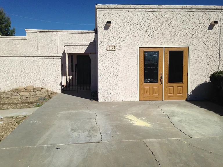 1033 Glendale Dr — Photo 8