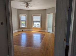 98 Park St #2, Fall River, MA 02721