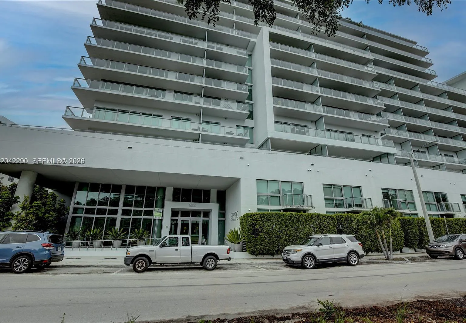 Le Parc At Brickell Condo — Photo 1