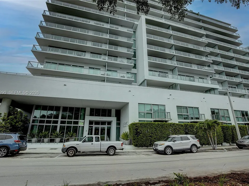 1600 SW 1st Ave #Townhouse 09
