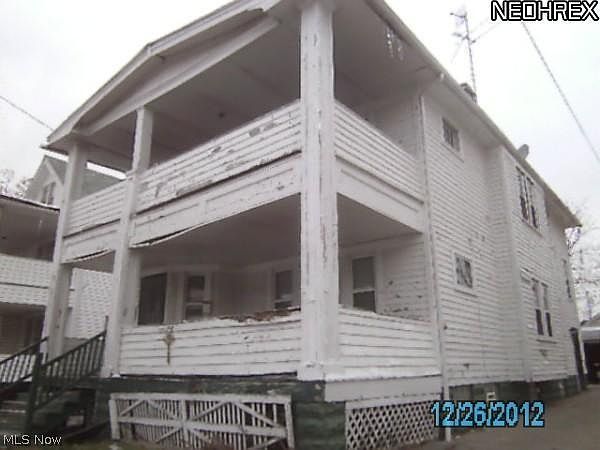 2nd image of 10213-10215 Dickens Ave