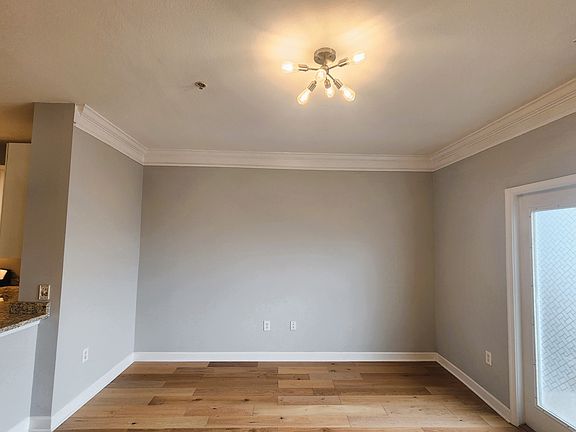 3rd image of 501 Hungerford Dr APT 145