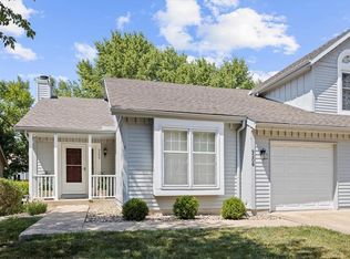 9208 W 121st Ter, Overland Park, KS 66213