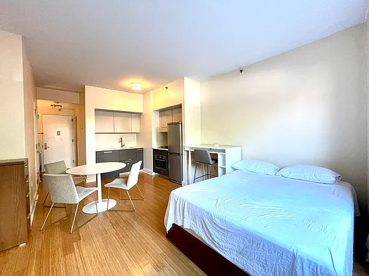 Rented by Winzone Realty Home Inc | media 2