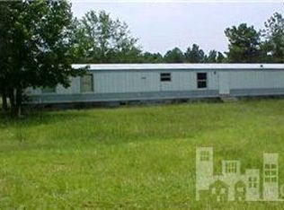 74 Honeysuckle Dr, Rocky Pt, NC 28457