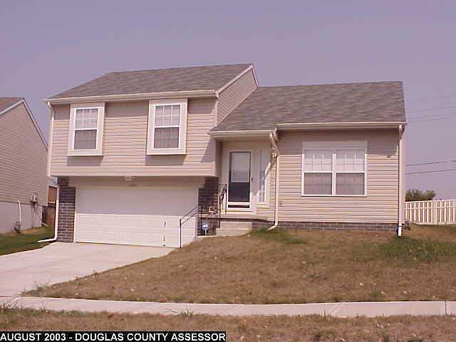 1st image of 6215 N 78th Ave