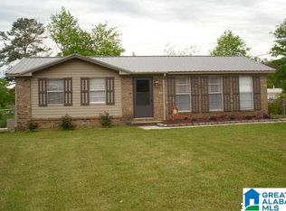 630 Willow Bend Ln, Bessemer, AL 35023