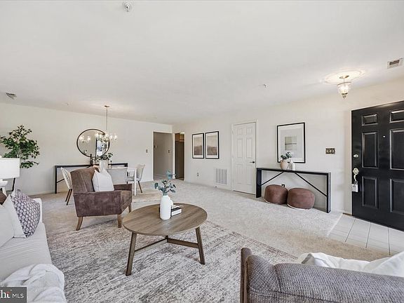 5th image of 2650 Compass Dr
