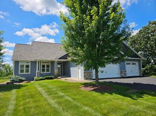 203 Walnut Hill Way, River Falls, WI 54022