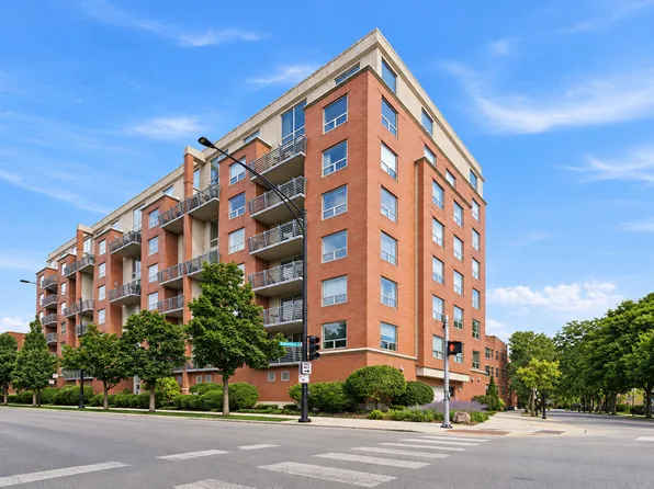 1100 W Montrose Ave APT 502, Chicago, IL 60613