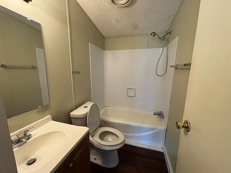 90 Morgan Ln — Photo 17