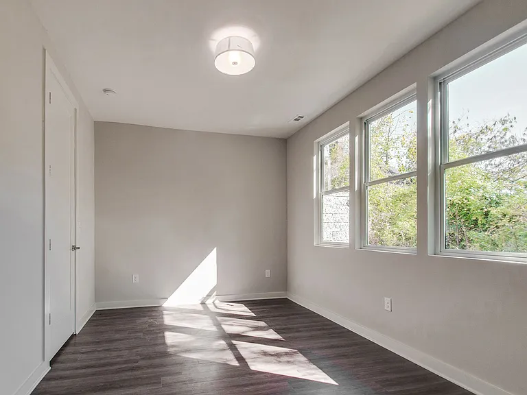 227 Oceola Ave #4 — Photo 16