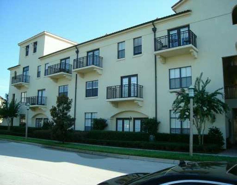 1st image of 909 Waterside Dr #209