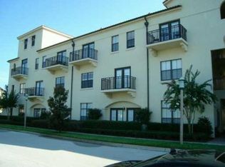909 Waterside Dr #209, Celebration, FL 34747